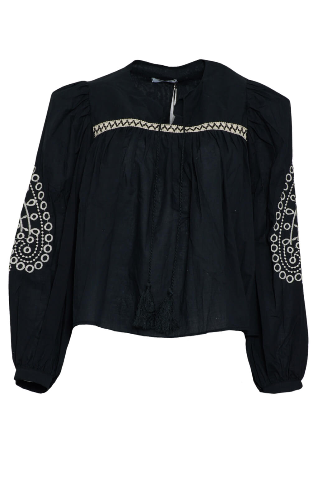 Blusa ecológica de mujer con bordados y borlas