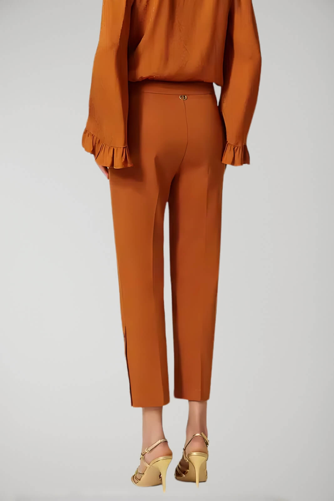 Twinset Women's Cropped Trousers in Milanese Stitch