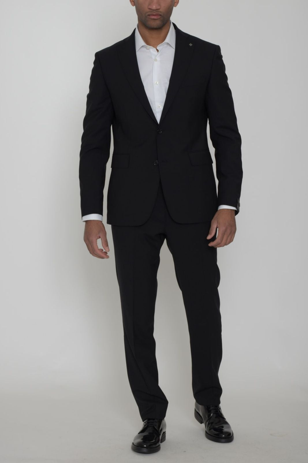 Tagliatore abito uomo slim