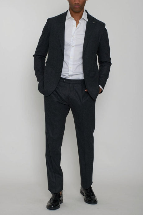 Cortador para traje de hombre en lana virgen