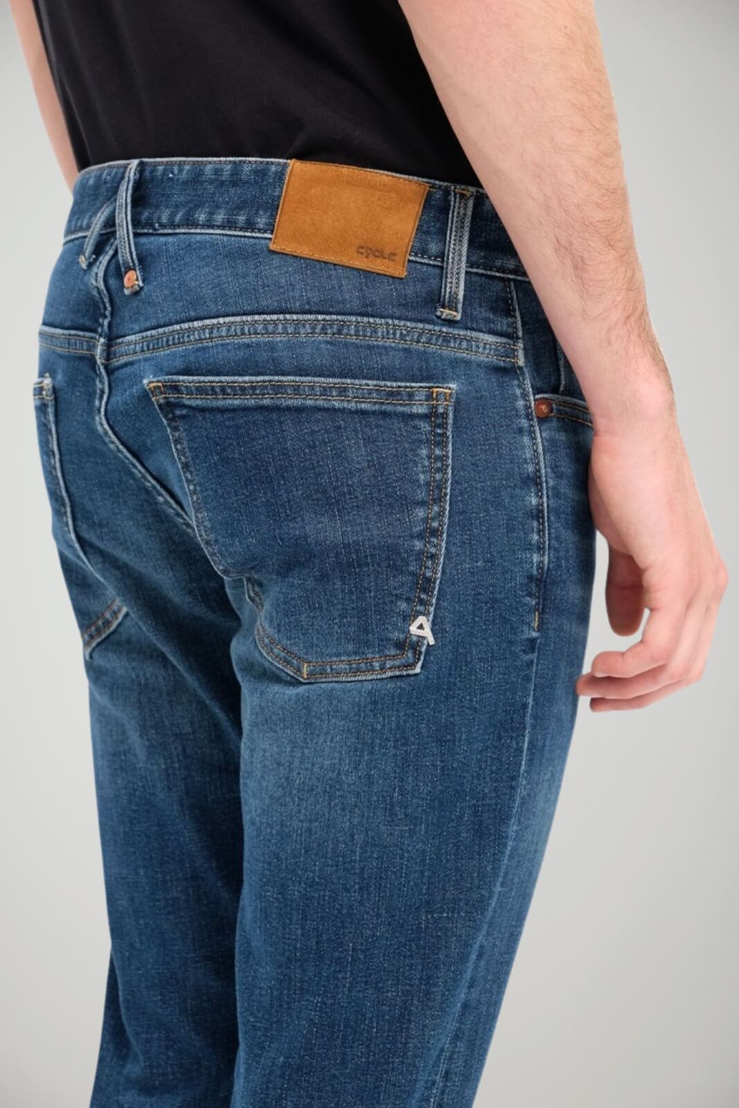 Jeans uomo Cycyle skinny fit dettaglio