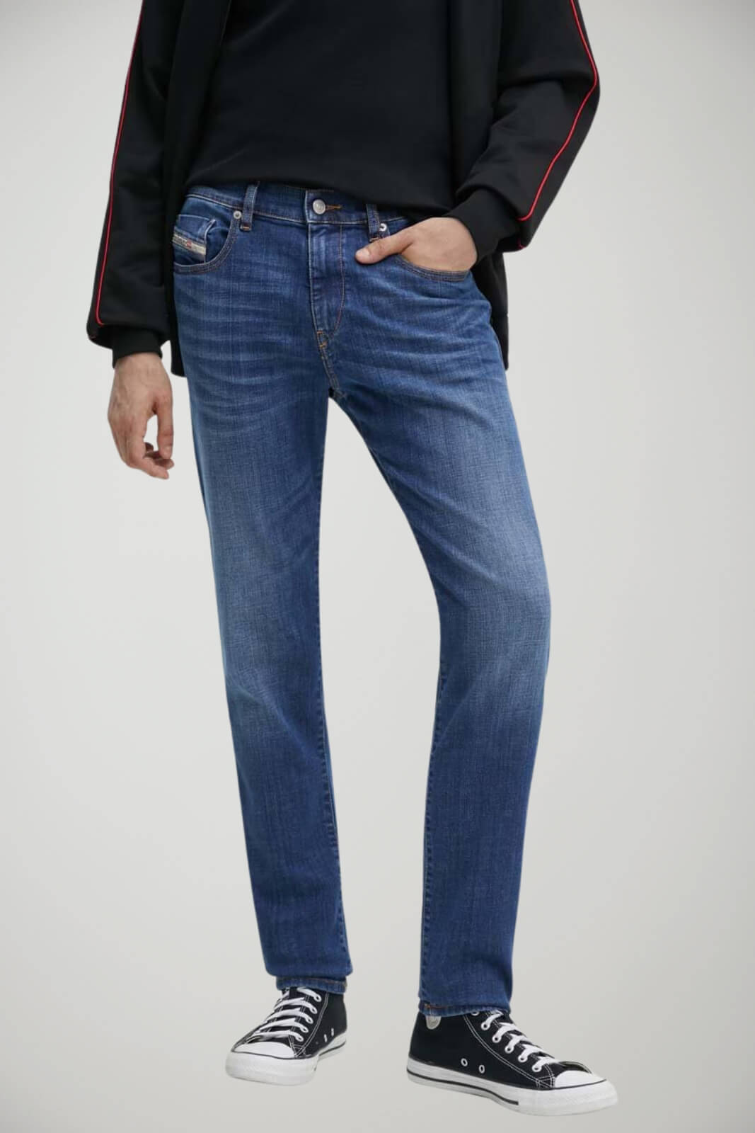 Jeans da uomo Diesel slim fit a cinque tasche