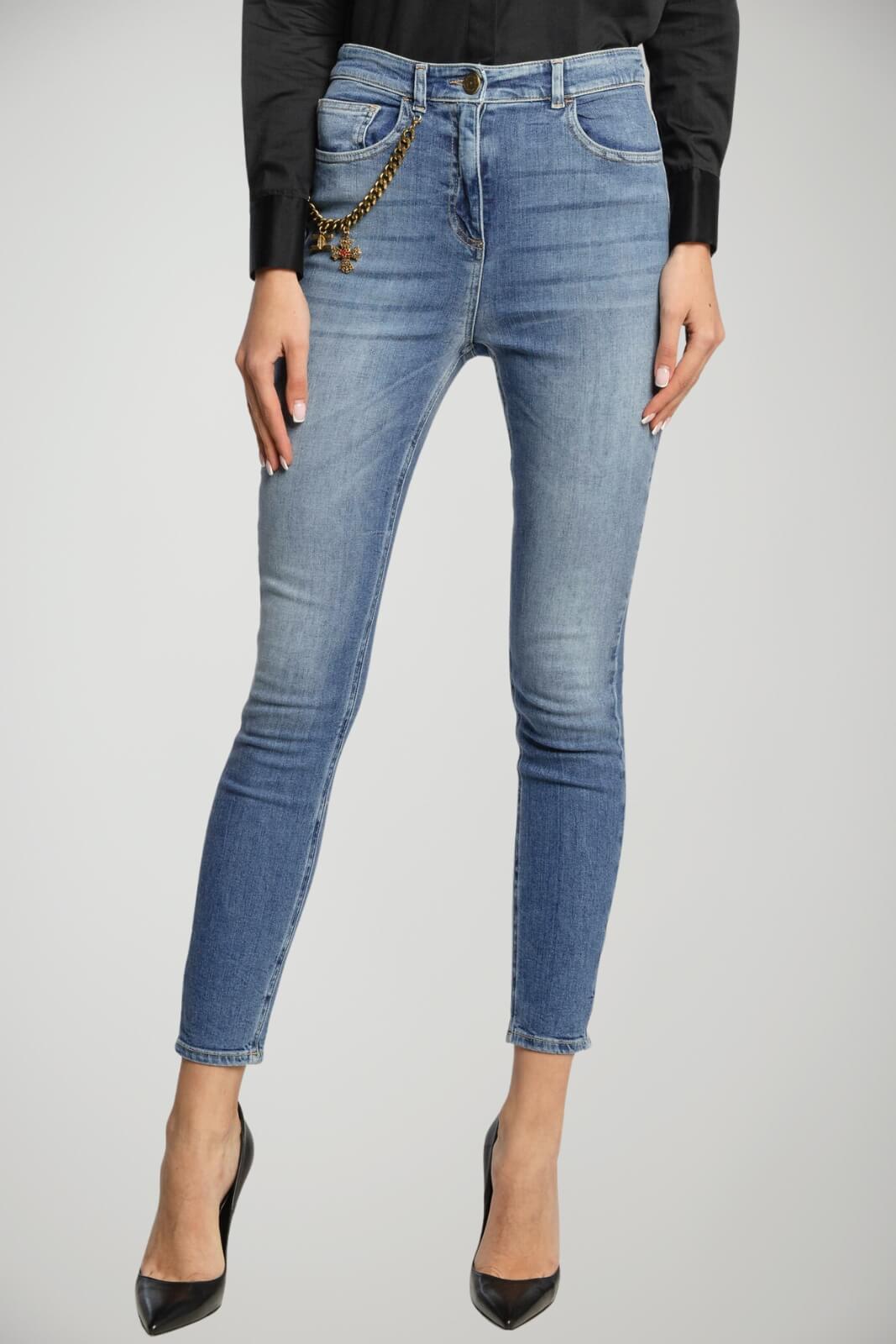 Jeans da donna Elisabetta Franchi con catena e charms fronte 1