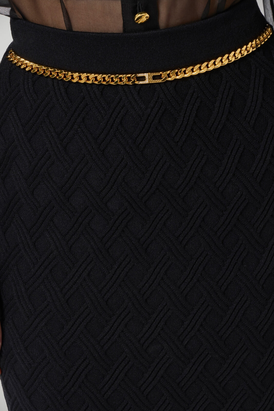 Gonna Elisabetta Franchi a tubino con catena e texture a rombi dettaglio