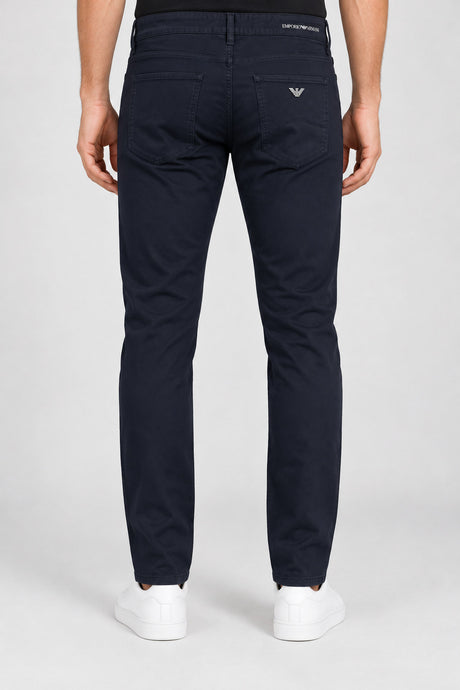 Emporio Armani Pantaloni Uomo Slim fit in gabardina stretch