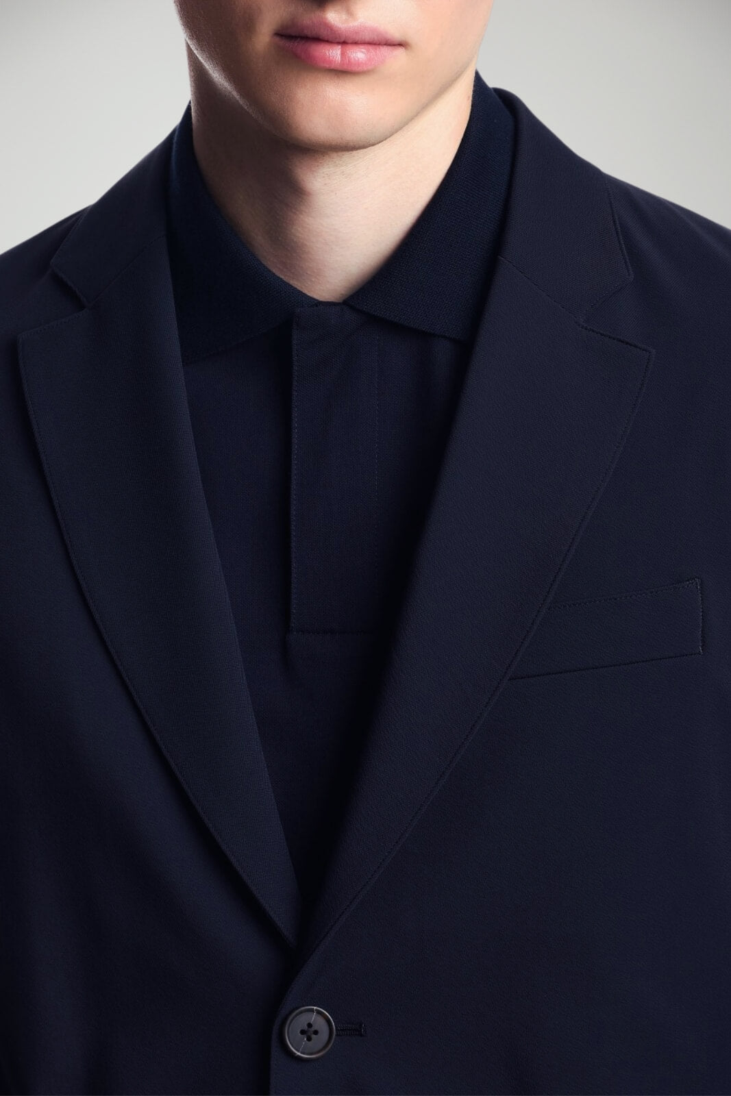 Giacca da uomo Emporio Armani monopetto e collo rever