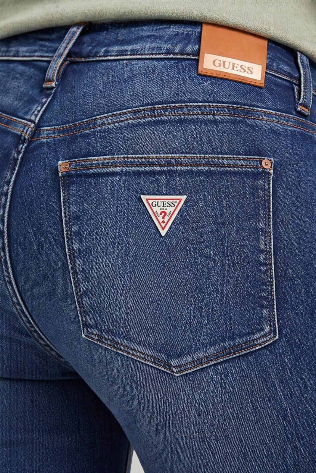 Guess Jeans Donna con catenine sulle tasche