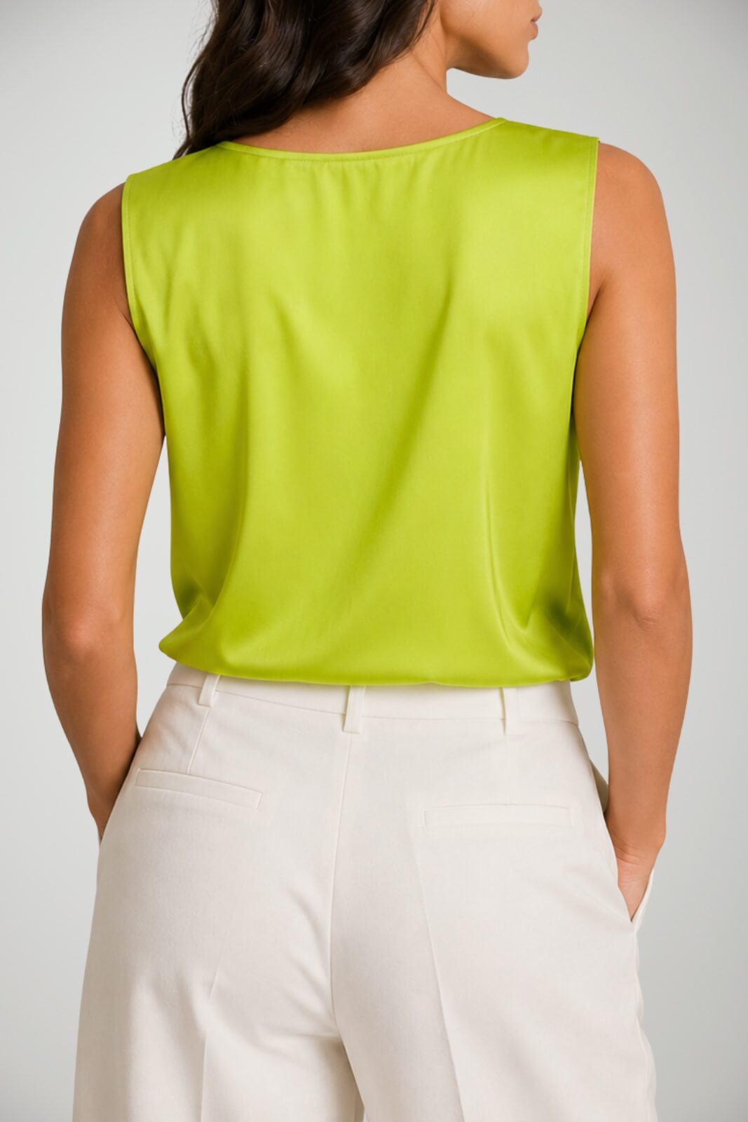 Blusa da donna Hanita smanicata con scollo incrociato