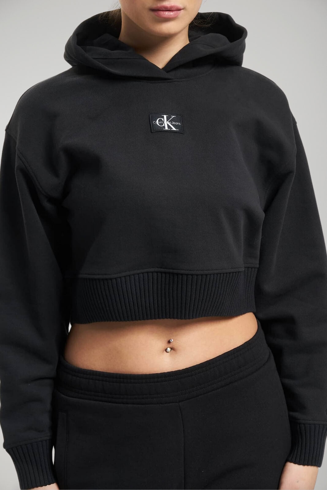 Sudadera corta de Calvin Klein para mujer