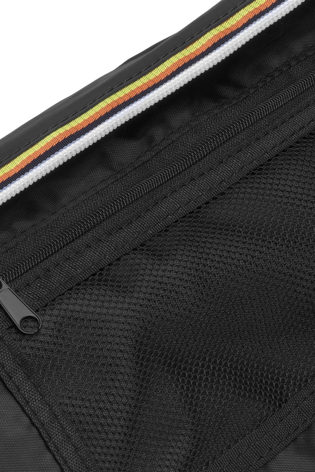 Marsupio K-Way in tessuto idrorepellente con moschettone