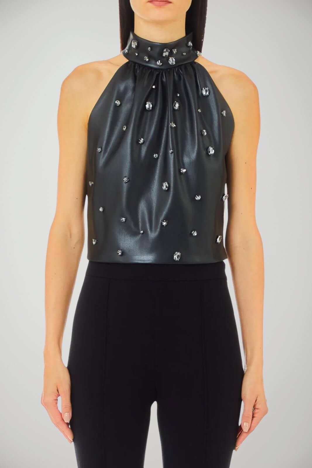 Top donna Liu Jo in ecopelle con gemme e scollo americano fronte 1