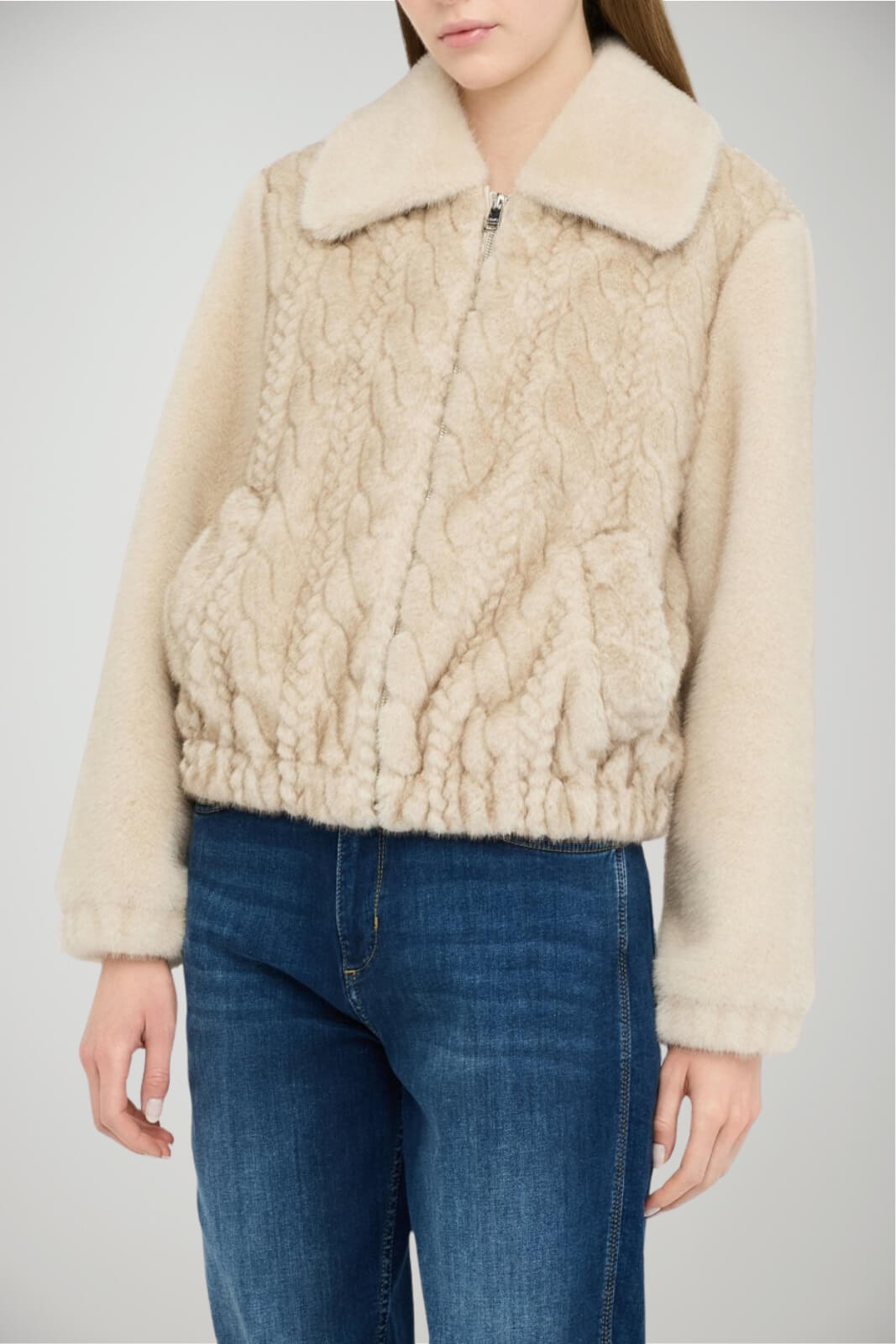 Bomber da donna Liu Jo in ecopelliccia a trecce fronte 1