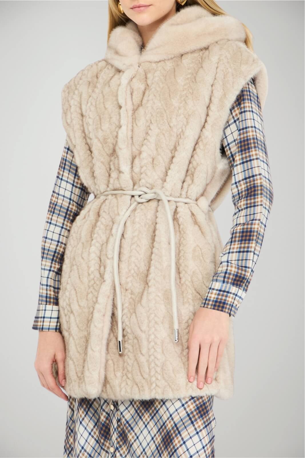 Gilet da donna Liu Jo in ecopelliccia con cappuccio fronte 1