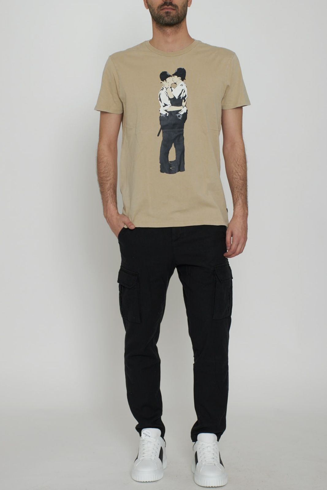 GUESS X BRANDALIZED MEN'S T-SHIRT