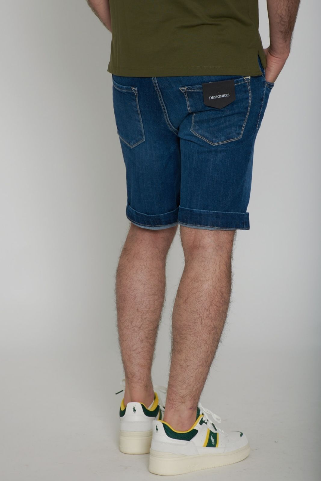 Designers Men's Bermuda shorts in denim
