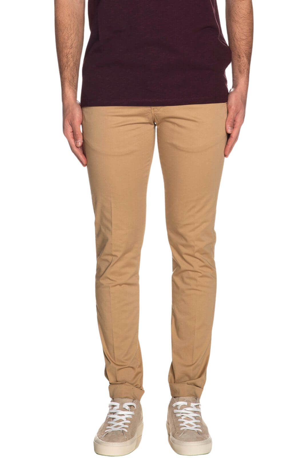 Diseñadores Pantalones chinos para hombre.