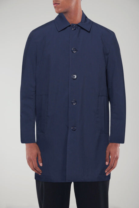 Hombres de la trinchera del museo UPTOWN