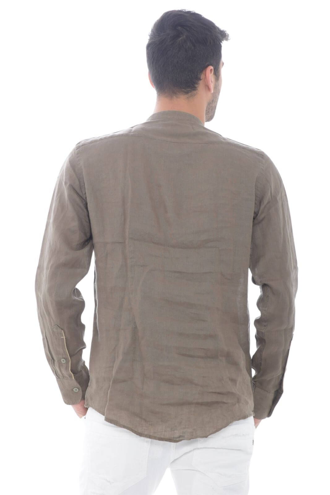 Outfit camicia uomo coreana in lino