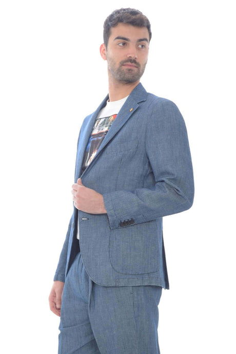 Conjunto de chaqueta vaquera para hombre.