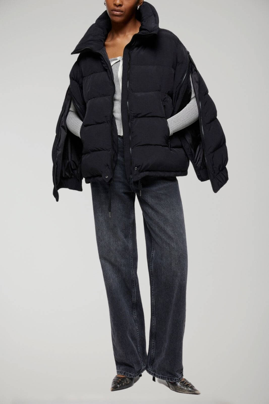 OOF Wear women's down jacket with open sleeves