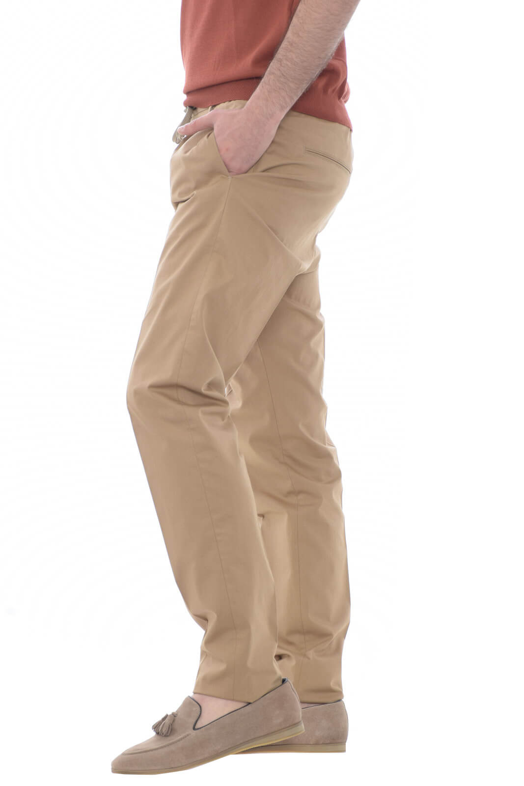 Tagliatore pantaloni uomo pantalaccio