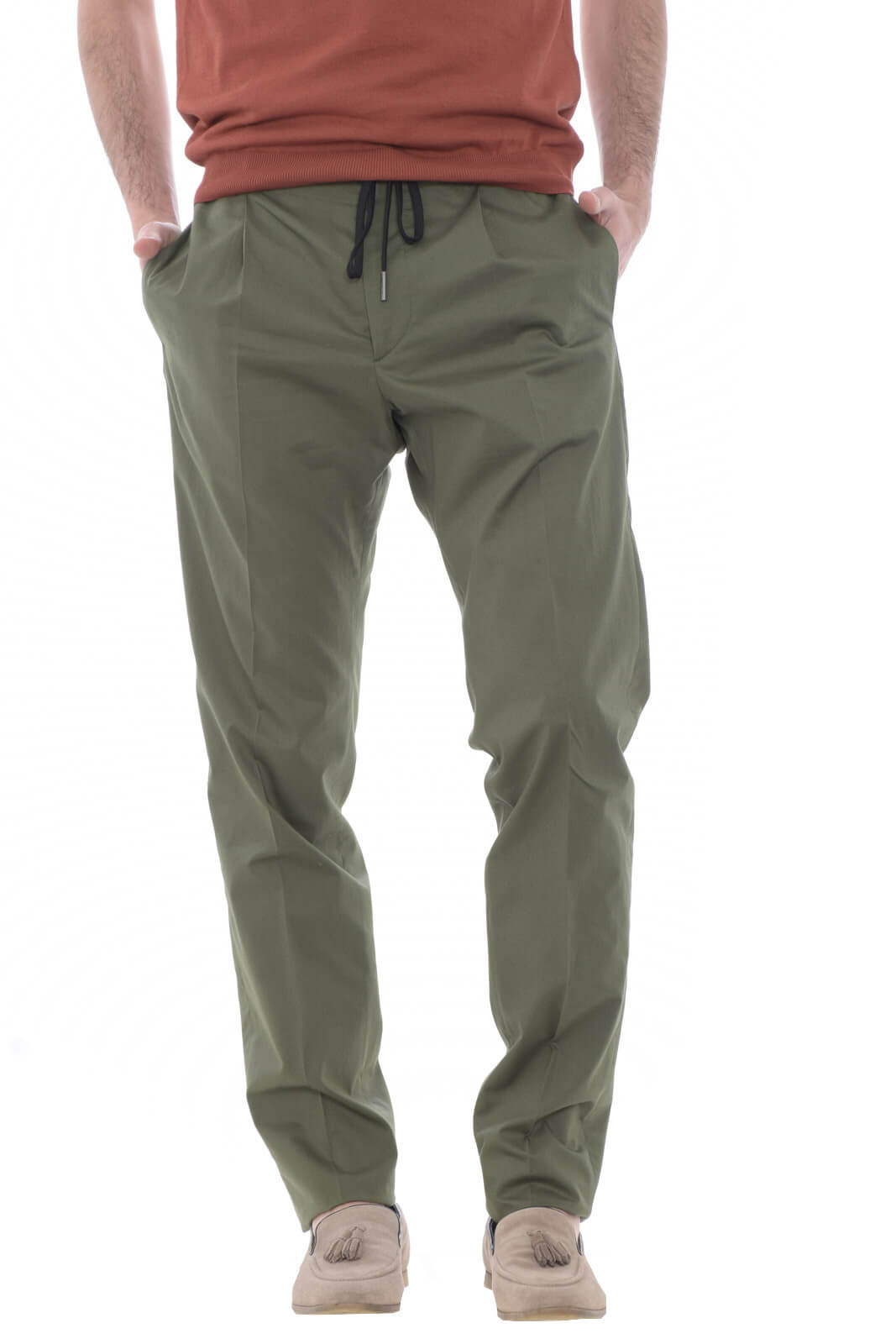 Tagliatore pantaloni uomo pantalaccio