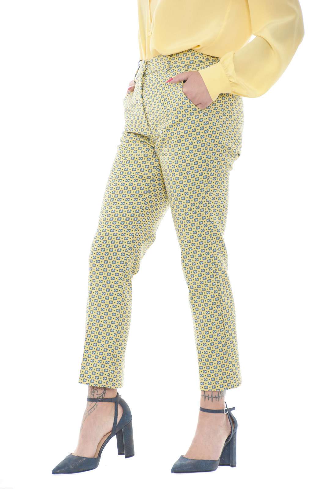 Pantalón de mujer Weekend MaxMara ONORE con estampado floral