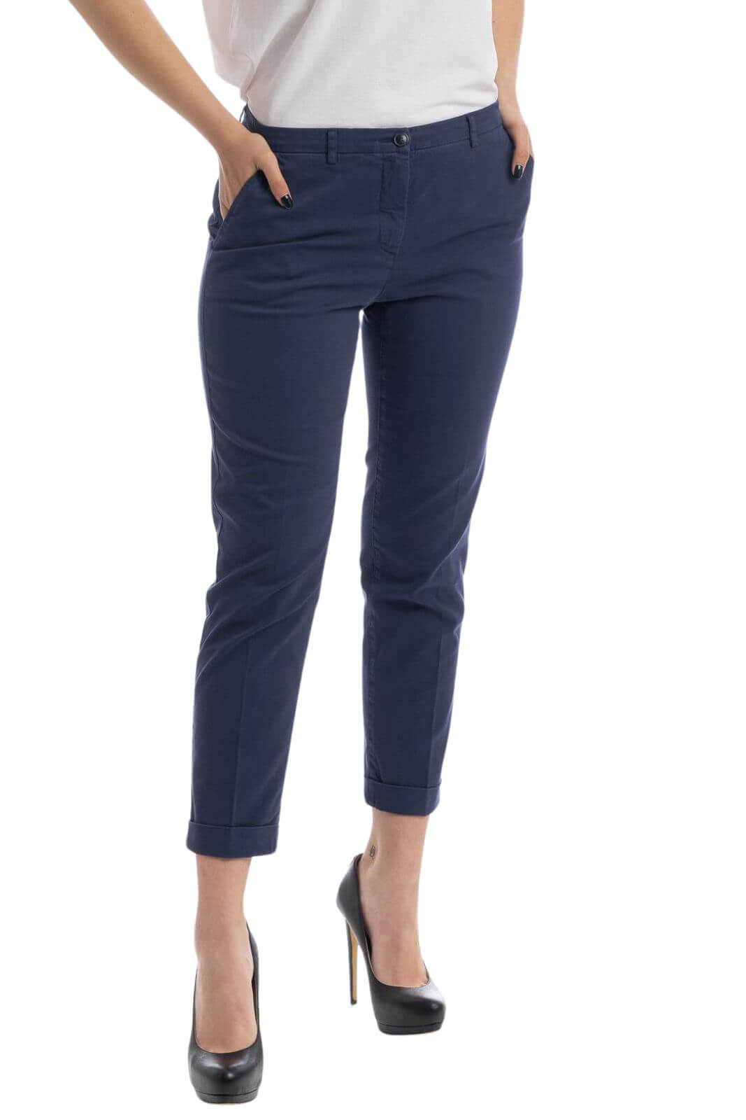 19.70 Pantalón chino de mujer