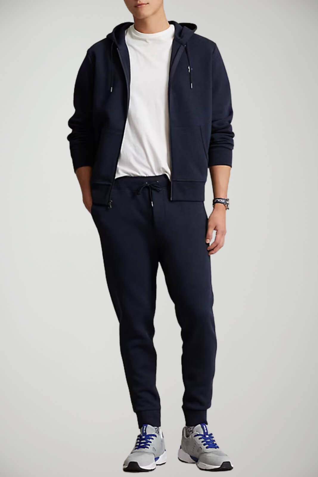 Pantaloni uomo da joggin con coulisse e logo outfit