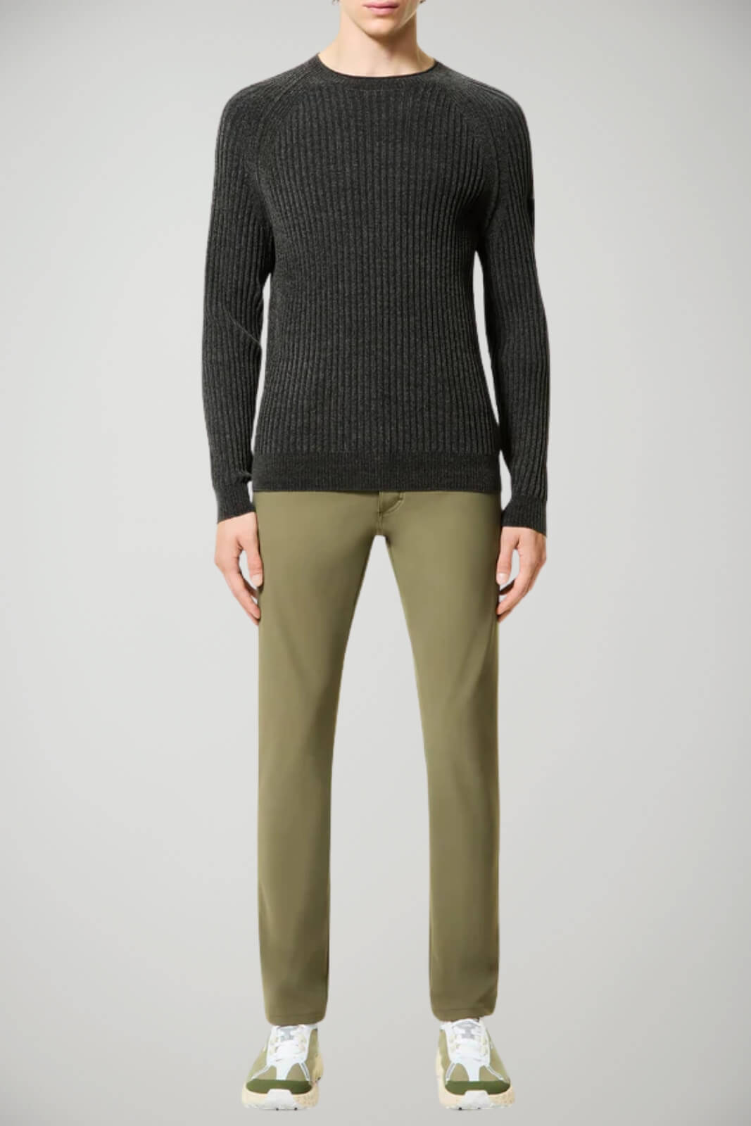 Maglione da uomo RRD in velluto a girocollo outfit