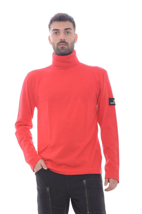 Star Point Men's turtleneck in solid color