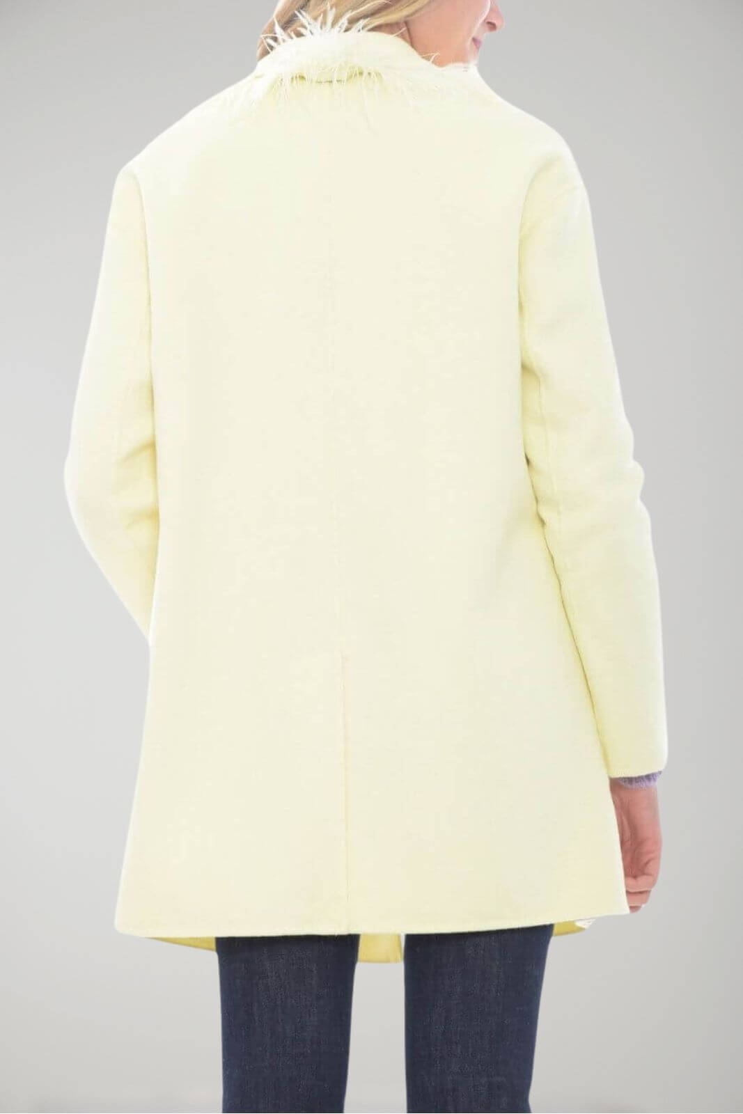 Twinset Cappotto donna doppiopetto con piume sul collo Retro