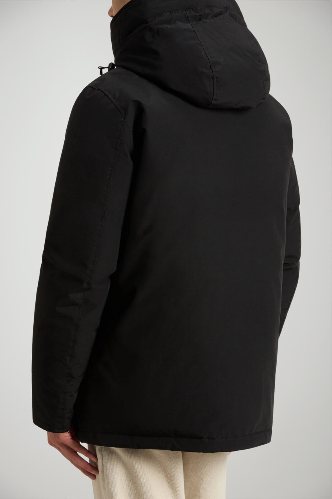 Parka da uomo Woolrich in tessuto cordura con cappuccio