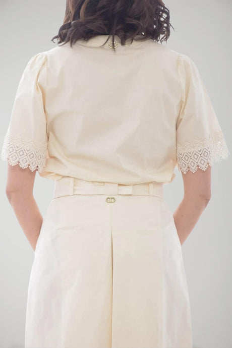 Blusa de mujer Twinset Milano con detalle de encaje