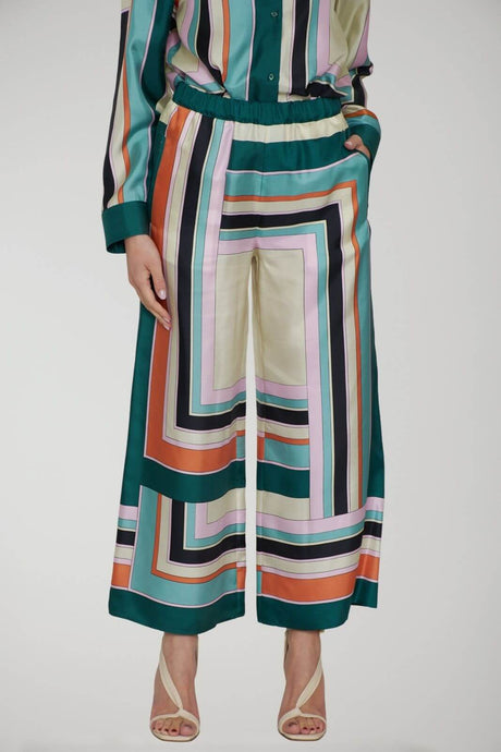 Weekend MaxMara Women's Trousers OTTAVO