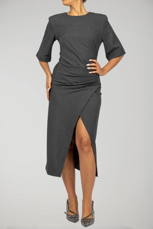 Vestido imperial de mujer con abertura