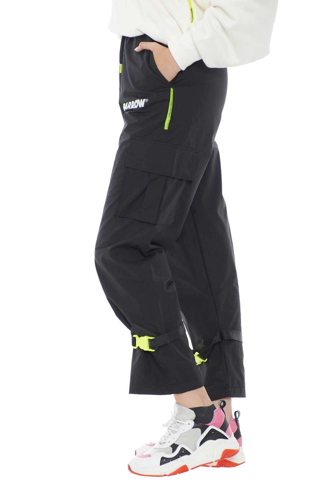Pantalón de mujer Barrow en tejido técnico.