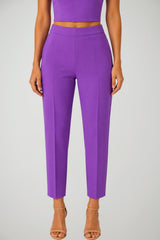 Akè Pantaloni Donna con piega stirata