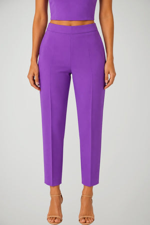 Akè Pantaloni Donna con piega stirata