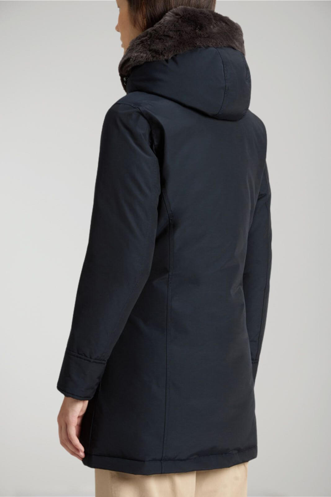 Woolrich women's parka Beaker Parka in Ramar Cloth with faux fur