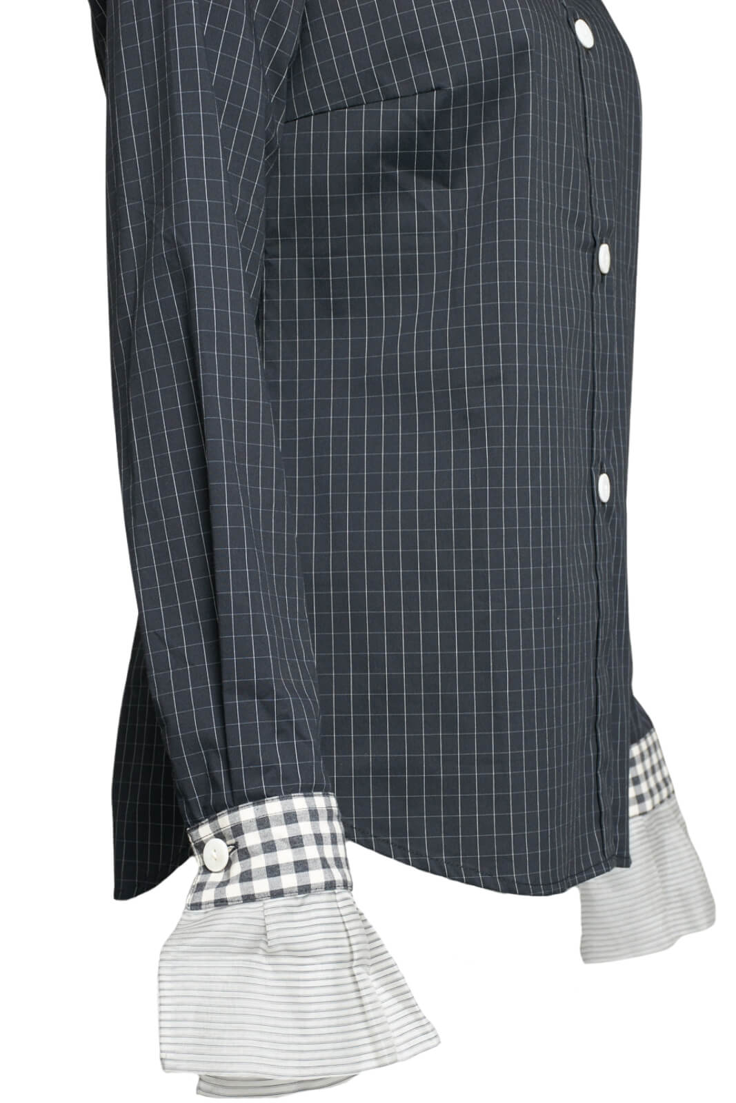 Camicia donna gessata con volant dettaglio