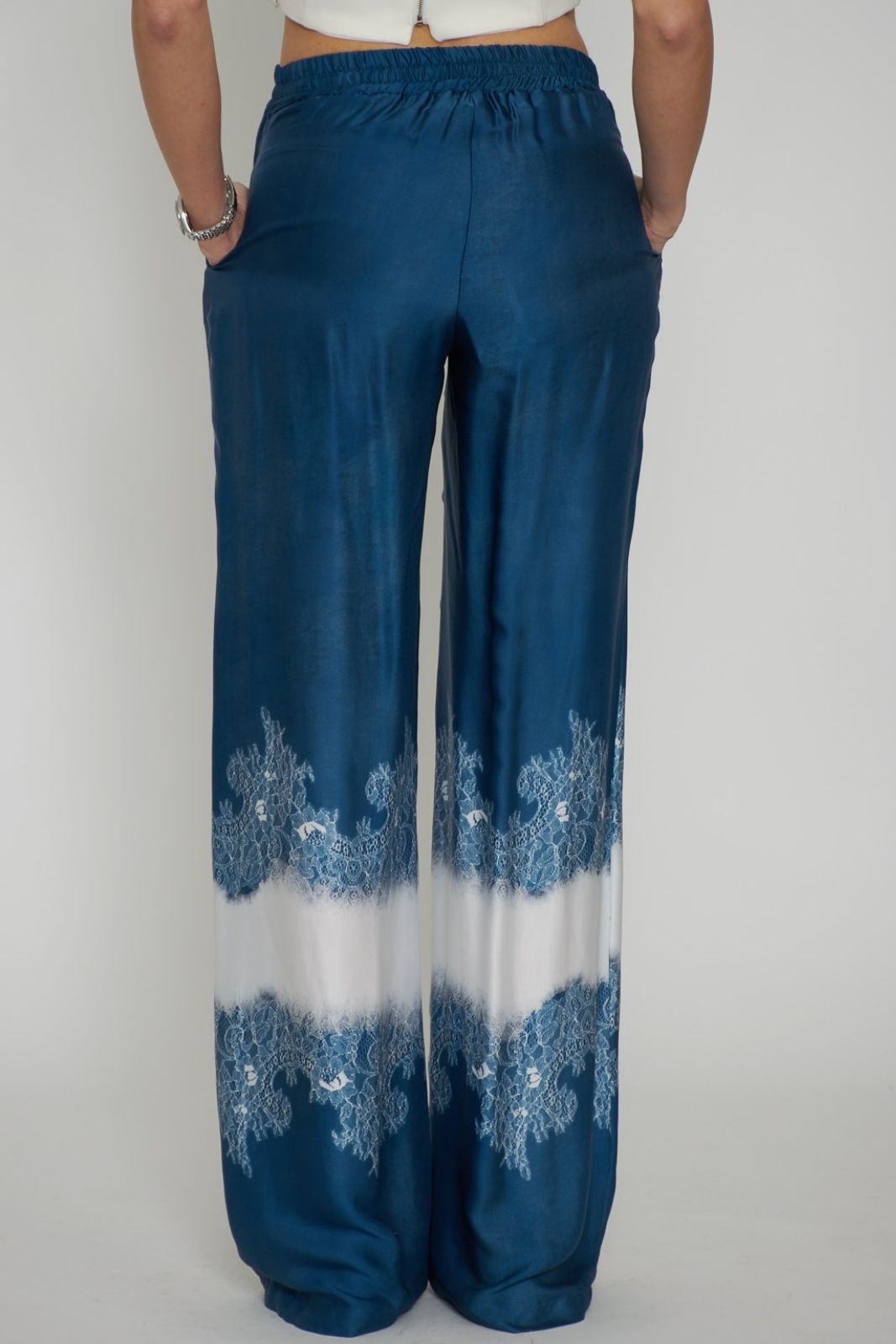 Ermanno Firenze Pantalone Donna con stampa in pizzo