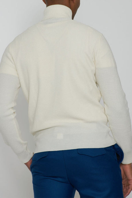 Tagliatore maglia uomo dolcevita