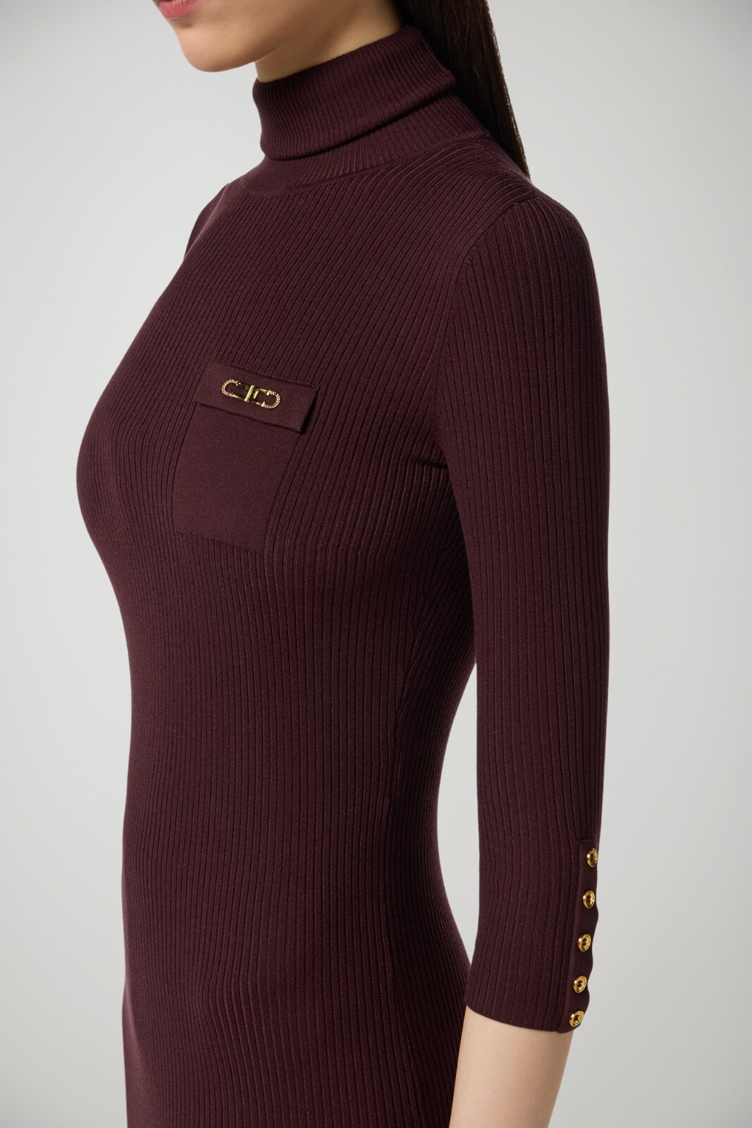 Abito da donna Elisabetta Franchi in maglia collo a dolcevita dettaglio texture