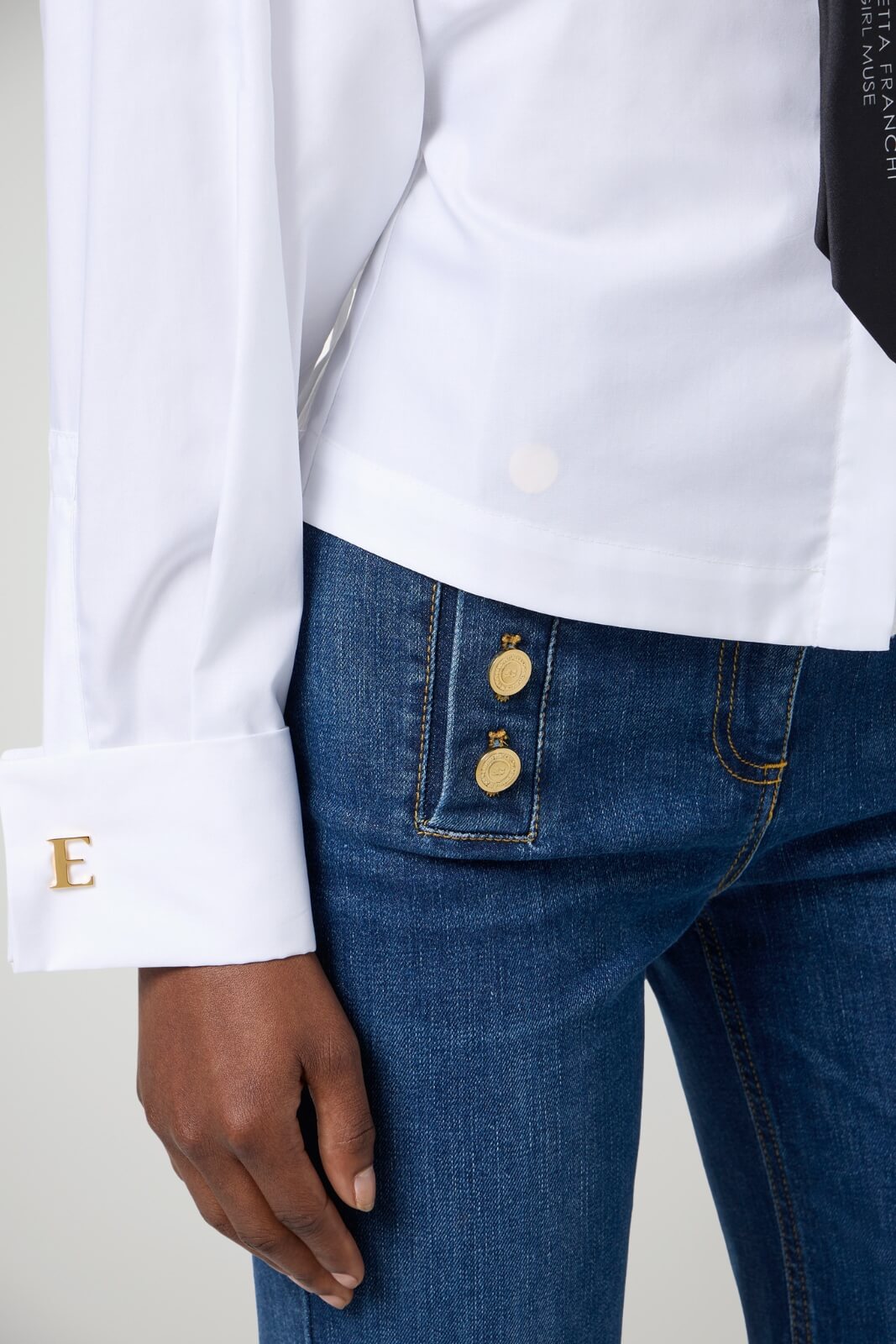 Camicia da donna Elisabetta Franchi in popeline con cravatta dettaglio