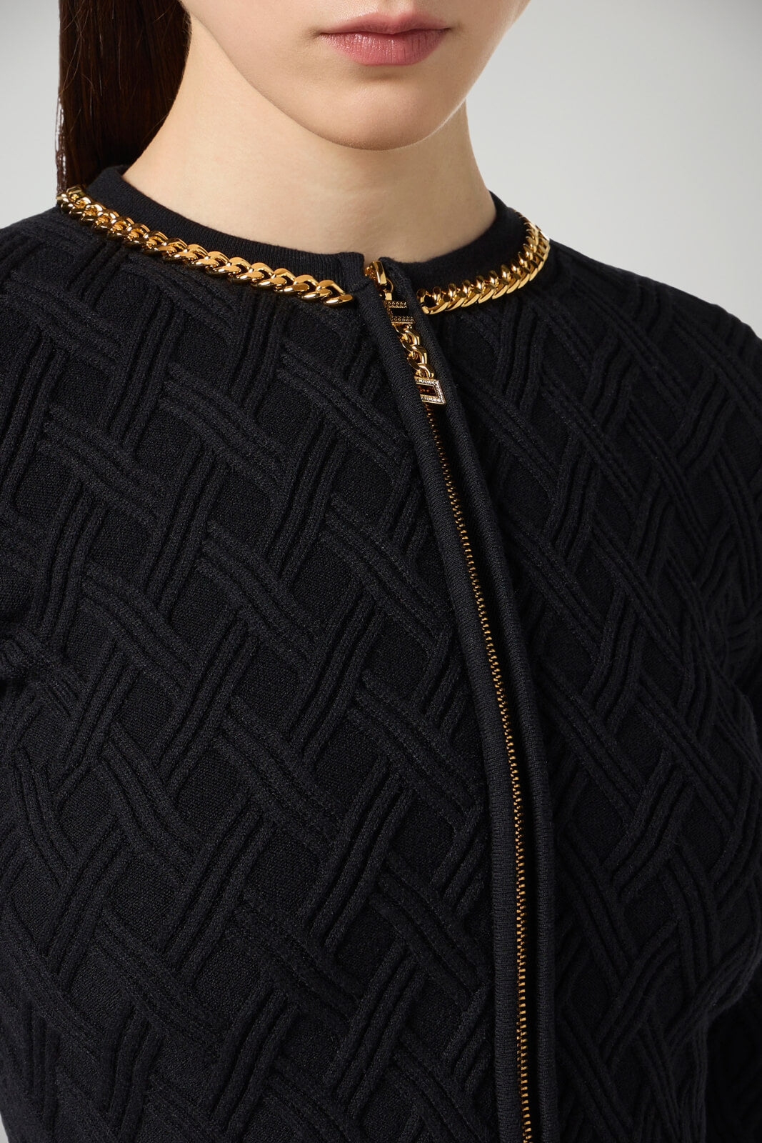 Cardigan da donna Elisabetta Franchi con collana e texture a rombi dettaglio