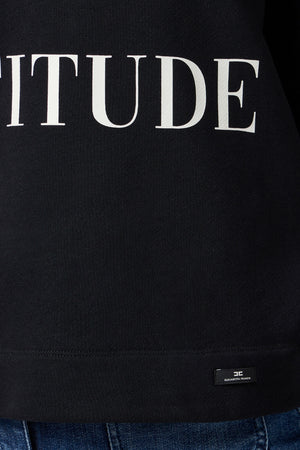 Felpa da donna Elisabetta Franchi a girocollo con maxi stampa lettering dettaglio