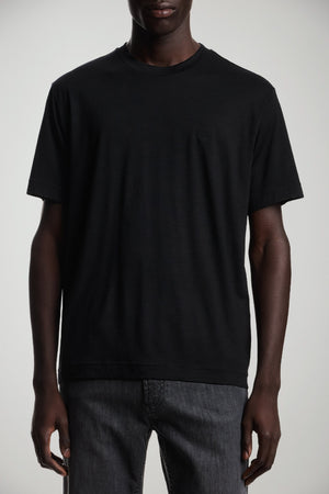 T-shirt uomo Emporio Armani in lana regular fit tinta unita nera
