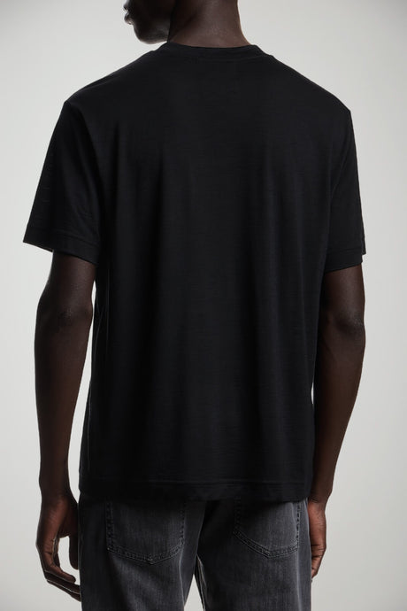 T-shirt uomo Emporio Armani in lana regular fit tinta unita nera