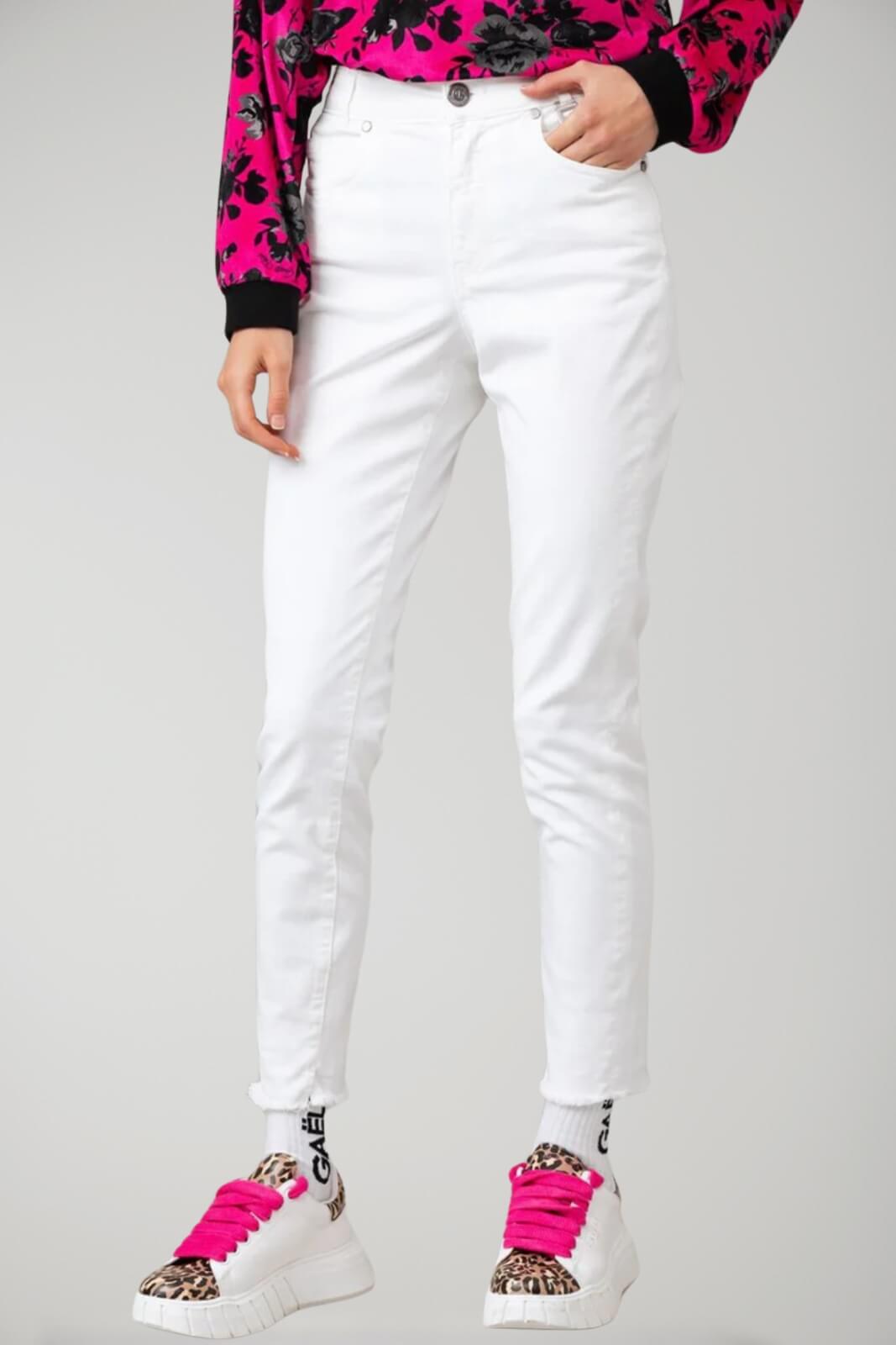 Gaelle Women's Skinny Jeans with Logo Belt Loop